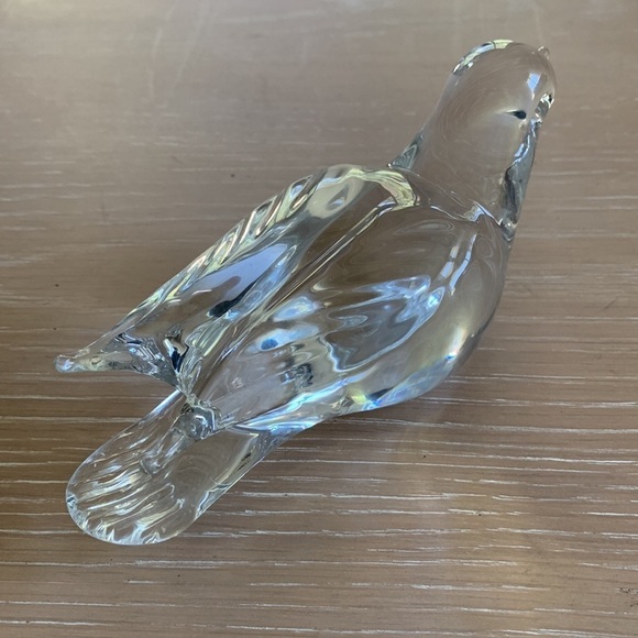 Swedish Crystal Art Glass Dove, no chips or scratches - quite beautiful! - Picture 5 of 6